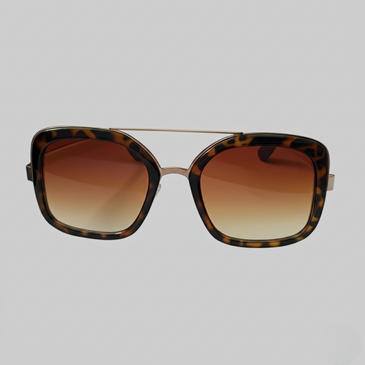 "Chic Tortoiseshell Square Frame Sunglasses with Gold Accents"