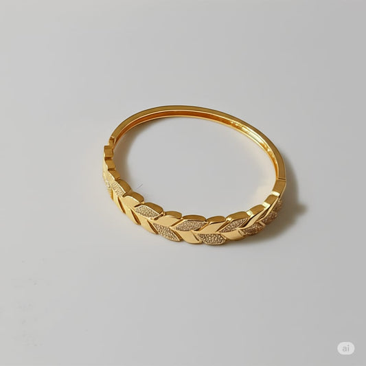Leaf  Stone Gold Bracelet