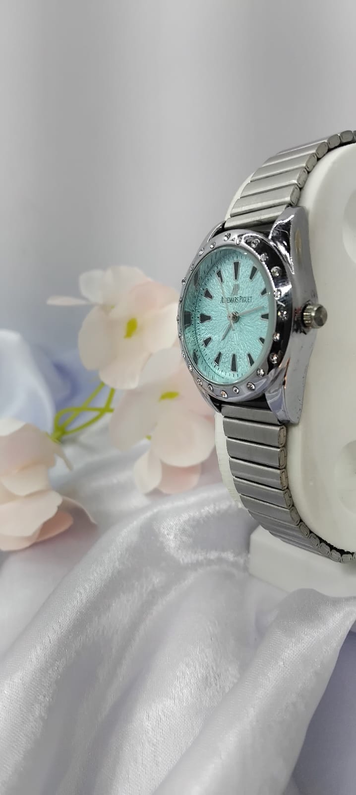 Classic Women’s luxury Watch